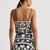 Black / White Women’s Ralph Lauren Embroidered Cropped Sleeveless Blouse Tops Black / White Women’s Ralph Lauren Embroidered Cropped Sleeveless Blouse Tops